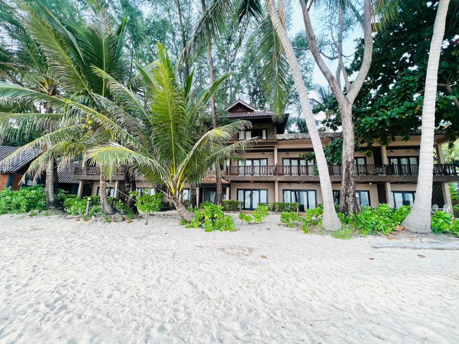 בוטל ביץ' Haad Khuad Resort מראה חיצוני תמונה